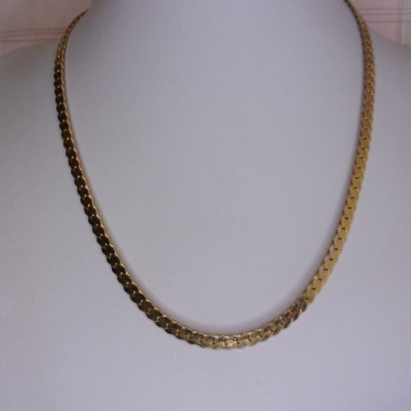 Flat Gold Tone Chain Necklace 18" Long - Picture 1 of 5